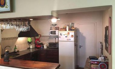 Chalet ubicado a 150 metros de la Avenida Hipólito Yrigoyen. Casa Tipo Chalet Apta Crédito En Longchamps