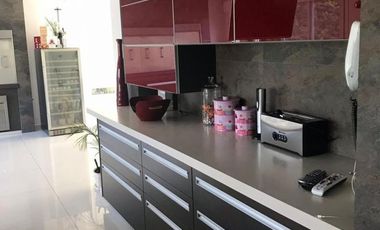 Venta de casa en el Country Echeverria del lago - Canning