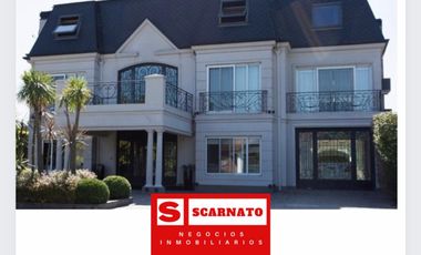 Venta de casa en el Country Echeverria del lago - Canning