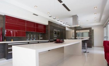 Venta de casa en el Country Echeverria del lago - Canning