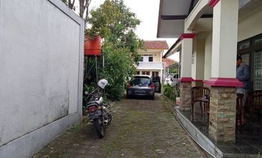Rumah mainroad cihanjuang Cimahi 868 cocok utk kantor SHM