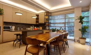 RUMAH / TOWNHOUSE SOVEREIGN at Jl KEMANG RAYA, JAKSEL