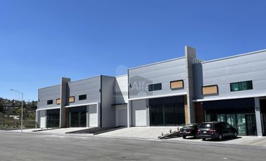 Bodegas nuevas en venta junto al PIQ Querétaro, dentro de parque industrial
