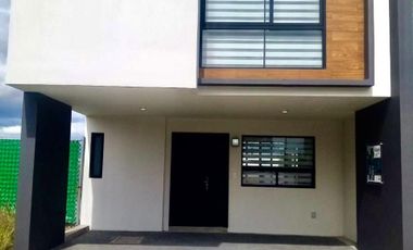 Casa nueva en Toluca en residencial por aeropuerto y carretera Toluca naucalpan