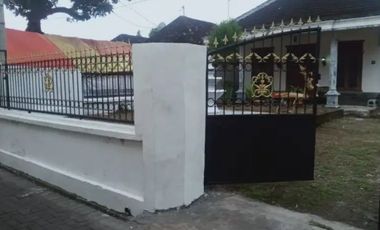 Dijual Rumah di jl. PB Sudirman Pasuruan