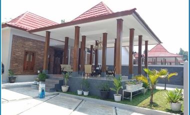 SIAP HUNI Rumah Joglo Gagah di Daerah Perum Elite di Randusari