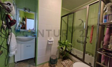 Casa en venta 5D,4B,2E sector Lomas de San Andrés