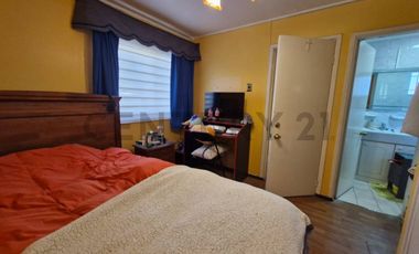 Casa en venta 5D,4B,2E sector Lomas de San Andrés