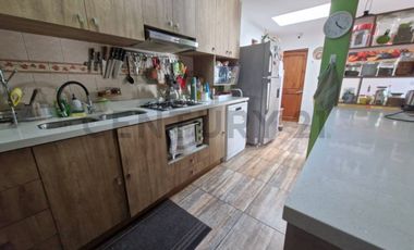 Casa en venta 5D,4B,2E sector Lomas de San Andrés
