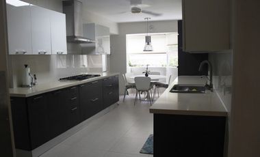 VENTA HERMOSA CASA COSTA DEL ESTE