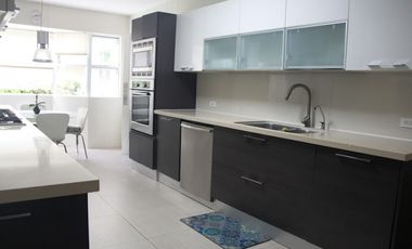 VENTA HERMOSA CASA COSTA DEL ESTE