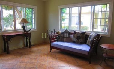 Four Bedroom House in Mandaue Subdivision