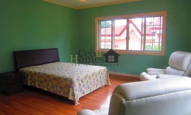 Four Bedroom House in Mandaue Subdivision
