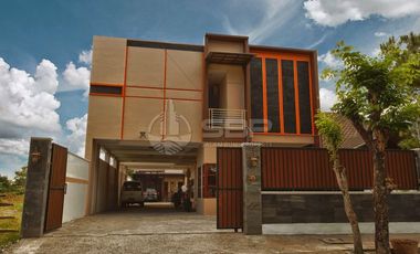 Rumah Dijual Jogja Induk+13 Homestay Condongcatur dkt POLDA DIY,Hartono Mall Pingir jl Aspal Lebar,cck Untuk Kantor