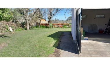 Casa 3 ambientes/ Los zorzales