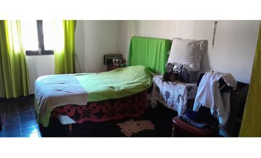 Casa 3 ambientes/ Los zorzales
