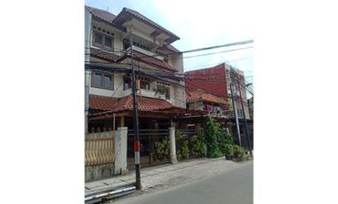 Rumah Muewah Murah Jakarta Pusat Gambir Semi Furnish