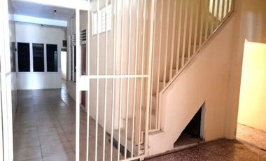 Ruko 3 Lantai tengah kota Jogja di Jalan Bhayangkara dekat Malioboro