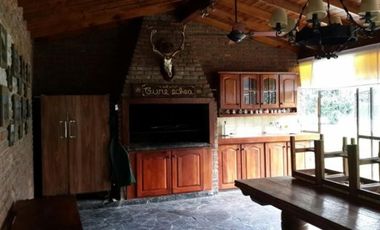 DEL VISO, EXCELENTE CASA QUINTA DE 6000 M2 !