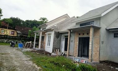 CHEAP HOUSE LEFT 1 MORE UNIT, CLUSTER IS SELLING AT GODEAN