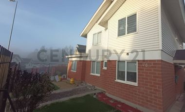 Venta linda casa en Curauma de 2 pisos