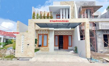 RUMAH DI JALAN GEDONGKUNING BANGUNTAPAN BANTUL TIMUR KOTAGEDE