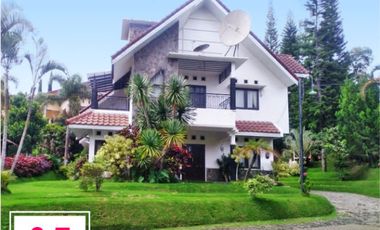 Rumah Villa + Kolam Luas 722 di Kusuma Agro kota Batu Malang