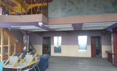 Gedung bagus, parkir luas di Daan Mogot, Jakarta Barat
