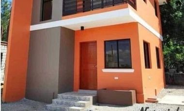 House & Lot for Sale in Birmingham Alberto San Mateo Rizal
