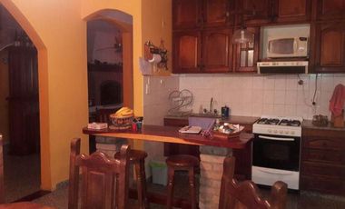 Casa - Turdera