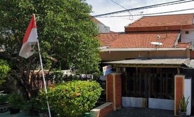 Rumah Second Terawat Rungkut Mejoyo, Strategis Dekat Kampus UBAYA
