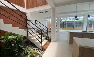 Se vende Casa en Condominio en Las Mercedes, Jamundí (JD)