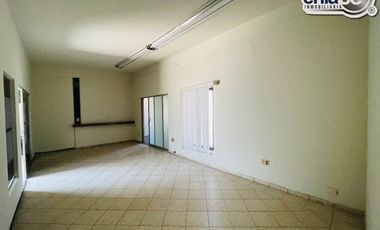 Propiedad en Renta para negocio, oficinas o consultorios