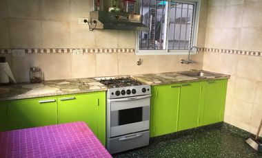 Casa en venta en Bernal Oeste