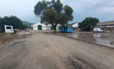 bodega en arriendo en troncal del caribe. Cod A114573
