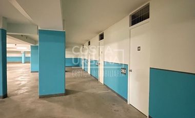 Edificio REITZ III/ Metro El Salto/ Calle Limache/09