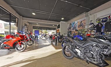 Local comercial en Los Trapenses