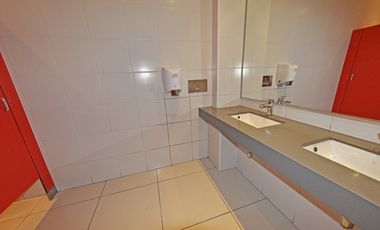 Local comercial en Los Trapenses