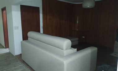 Casa con Departamento en venta en Quilmes Oeste
