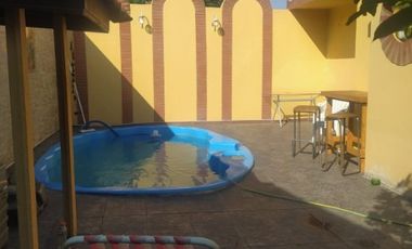 Casa con Departamento en venta en Quilmes Oeste