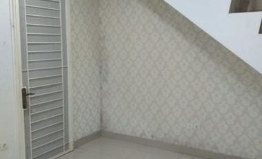 Dijual Cepat Rumah Hoek Siap Huni Omaha Village Gading Serpong 3 Lantai Murah