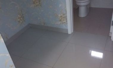 Dijual Cepat Rumah Hoek Siap Huni Omaha Village Gading Serpong 3 Lantai Murah