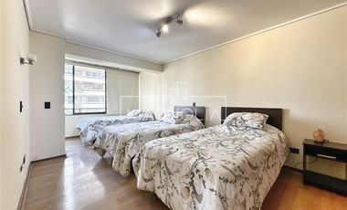 Departamento en arriendo de 3 dorm. en Vitacura