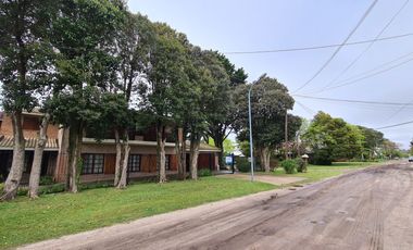 Chalet seis ambientes - Millan 2320 - El Grosellar