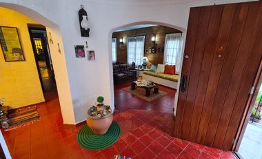 Chalet seis ambientes - Millan 2320 - El Grosellar