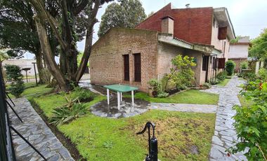 Chalet seis ambientes - Millan 2320 - El Grosellar