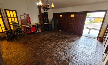 Chalet seis ambientes - Millan 2320 - El Grosellar