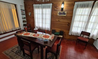 Chalet seis ambientes - Millan 2320 - El Grosellar