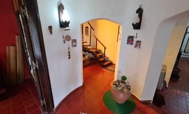 Chalet seis ambientes - Millan 2320 - El Grosellar