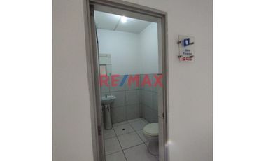 Se Alquila Local Comercial En La Zona Centrica De Barranca